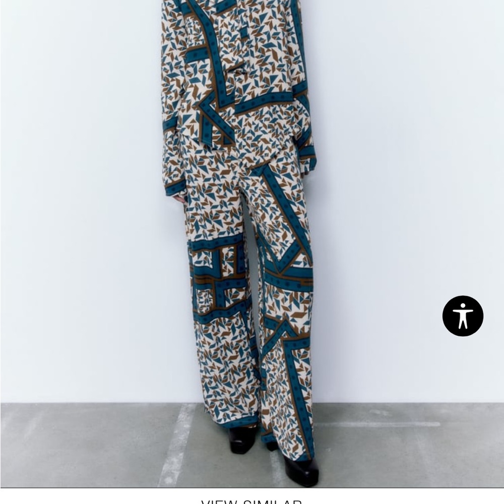 Zara print pants.  Size-Large. Worn once.